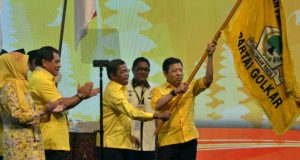 Golkar Keluar dari KMP, Fahri Hamzah: Hal Biasa