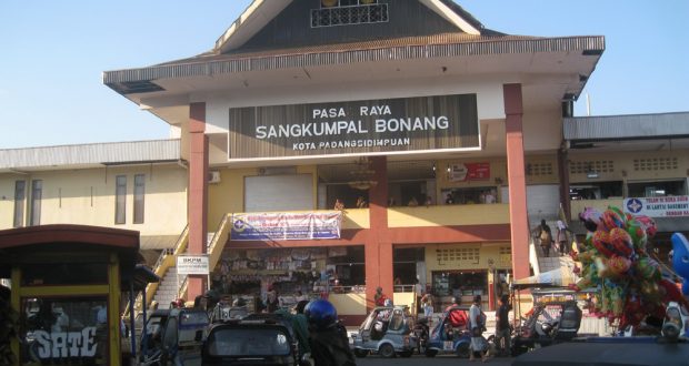 Di Pasar Sangkumpal Bonang, Sewa Lapak Rp200 Ribu per Meter, PKL Menjerit