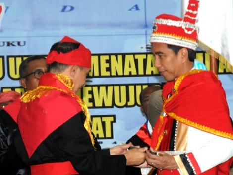 Pelapor Penghina Baju Adat Jokowi Bertambah
