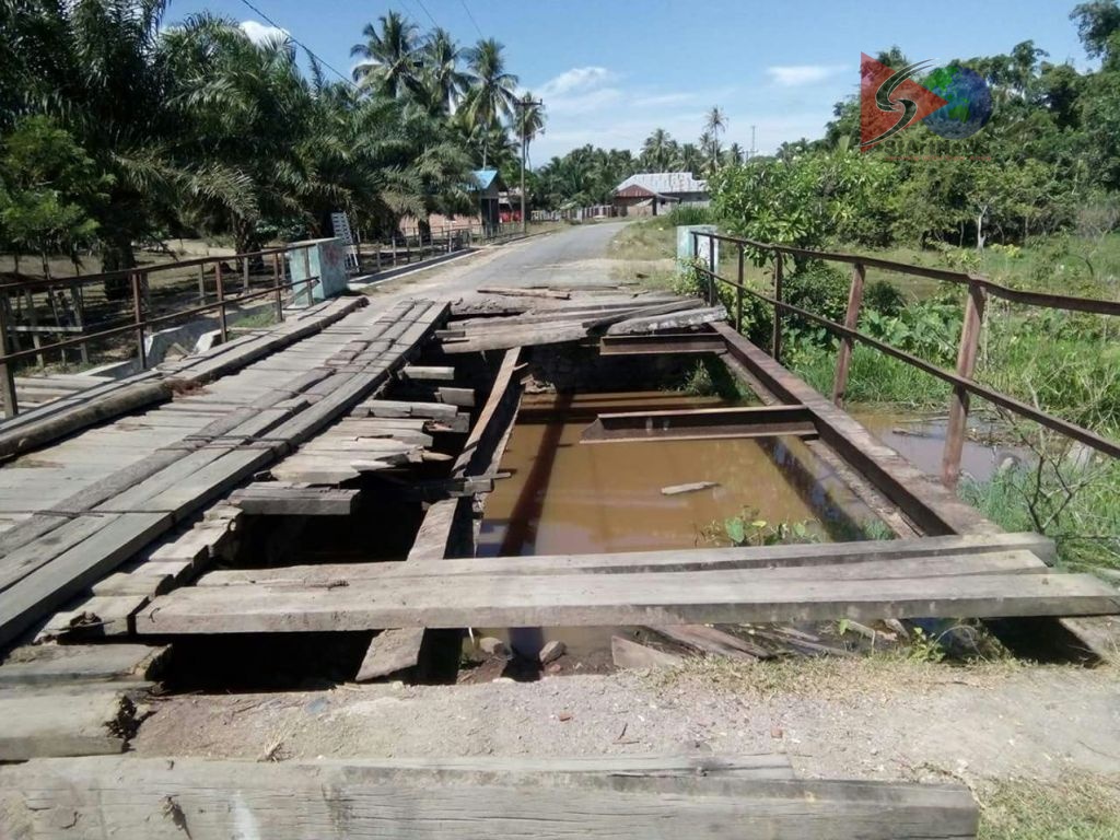 Warga Batahan Berharap Jembatan Desa Kuala Tompek Agar Segera Diperbaiki Dinas Pu Madina Radio Start Fm Panyabungan