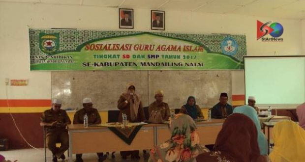 Disdik Madina Gelar Sosialisasi Guru Agama Islam Tingkat SD/SMP