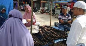 Pakkat Masih Jadi Primadona Selama Puasa di Madina