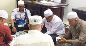 Kelengkapan Paspor Jemaah Asal Madina Diperiksa