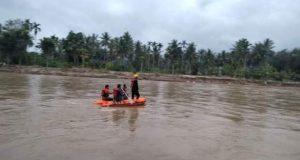 Seorang Bocah Hanyut Disungai Batang Gadis