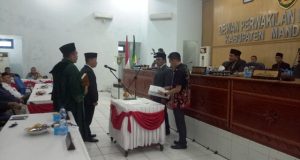 Syamsir Dilantik Menjadi Anggota DPRD Madina PAW