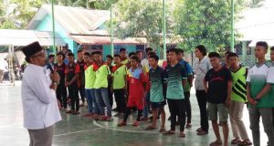 Pembukaan Turnamen Futsal Trofi Khoirudddin Faslah Siregar