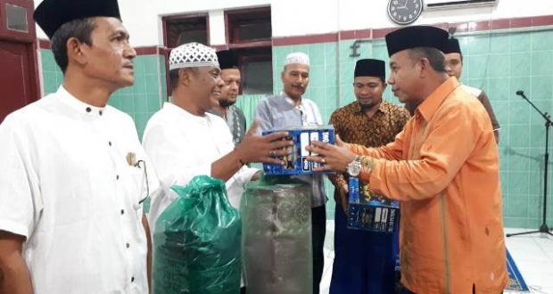 Tim Safari Ramadhan Pemkab Madina Kunjungi Masjid Nurul Huda Siabu