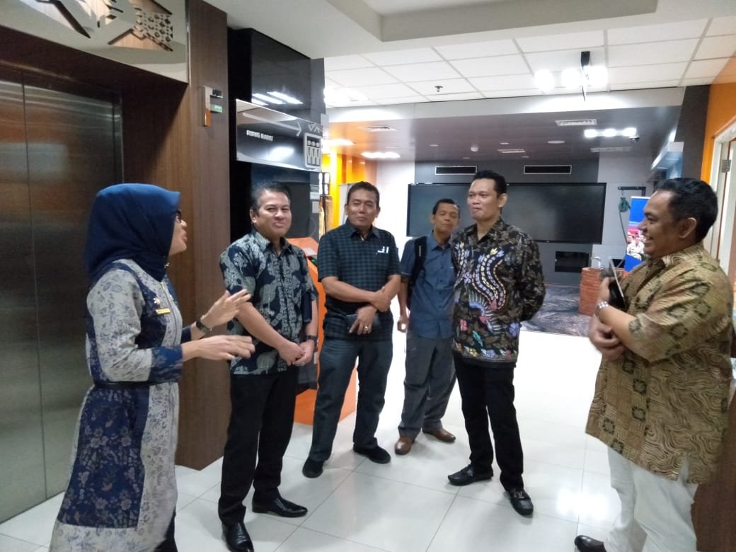 Madina Bicarakan Penanganan Bencana Di BNPB Jakarta.