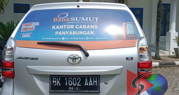 5 hari Berkantor Mobil Bank Sumut Parkir di Halaman DPRD Madina
