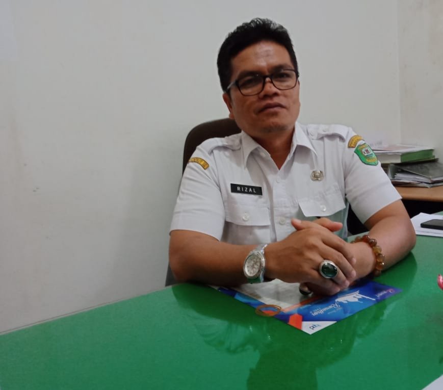 Pelantikan Pimpinan DPRD Madina Definitif Menunggu SK Gubernur Sumut