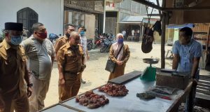 Jelang Ramadan Dinas Perdagangan Madina Monitoring Makanan Kedaluarsa dan Harga Sembako
