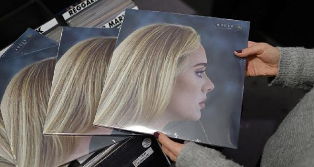 Album 30 Adele Jadi Terlaris 2021 Hanya dalam 3 Hari