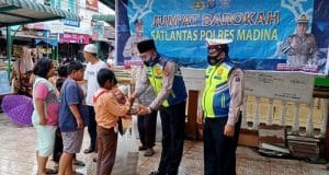 Satlantas Polres Madina Gelar Kegiatan Jumat Berkah di Masjid Al Munaroh Banjar Sibaguri
