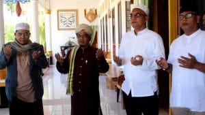 Dikunjungi Marwan Dasopang, Tuan Nalomok Doakan Gus AMI Terpilih Jadi Presiden