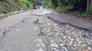 Warga Desak Pemkab Madina Perbaiki Ruas Jalan Muara Siambak-Manambin