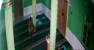 Terekam CCTV, Pembobol Kotak Amal Masjid di Gunung Baringin Dilaporkan ke Polisi