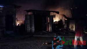 Lima Rumah dan Dua Ruang Kelas MDA Ludes Terbakar di Hutabargot