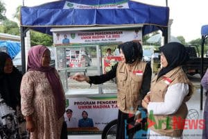 30 Pelaku UMKM di Madina Mendapat Bantuan Gerobak Usaha