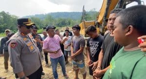 Polres Madina Amankan 12 Excavator dan 7 Penambang Emas Ilegal di Kotanopan