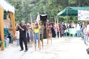 Atika Nilai Festival Permainan Leluhur di Tambangan Banyak Manfaat