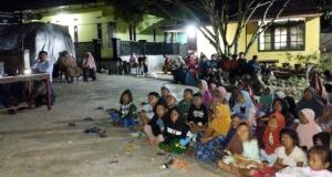 Nobar Film ‘Tanah Surga’ Cegah Anak Keluyuran Malam di Desa Pastab Julu