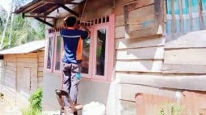 PLN Bantu Instalasi Listrik Gratis 30 Rumah Tangga di Desa Simangambat TB