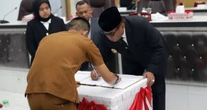 Bupati Madina Tandatangani Nota Kesepakatan KUA-PPAS APBD 2025